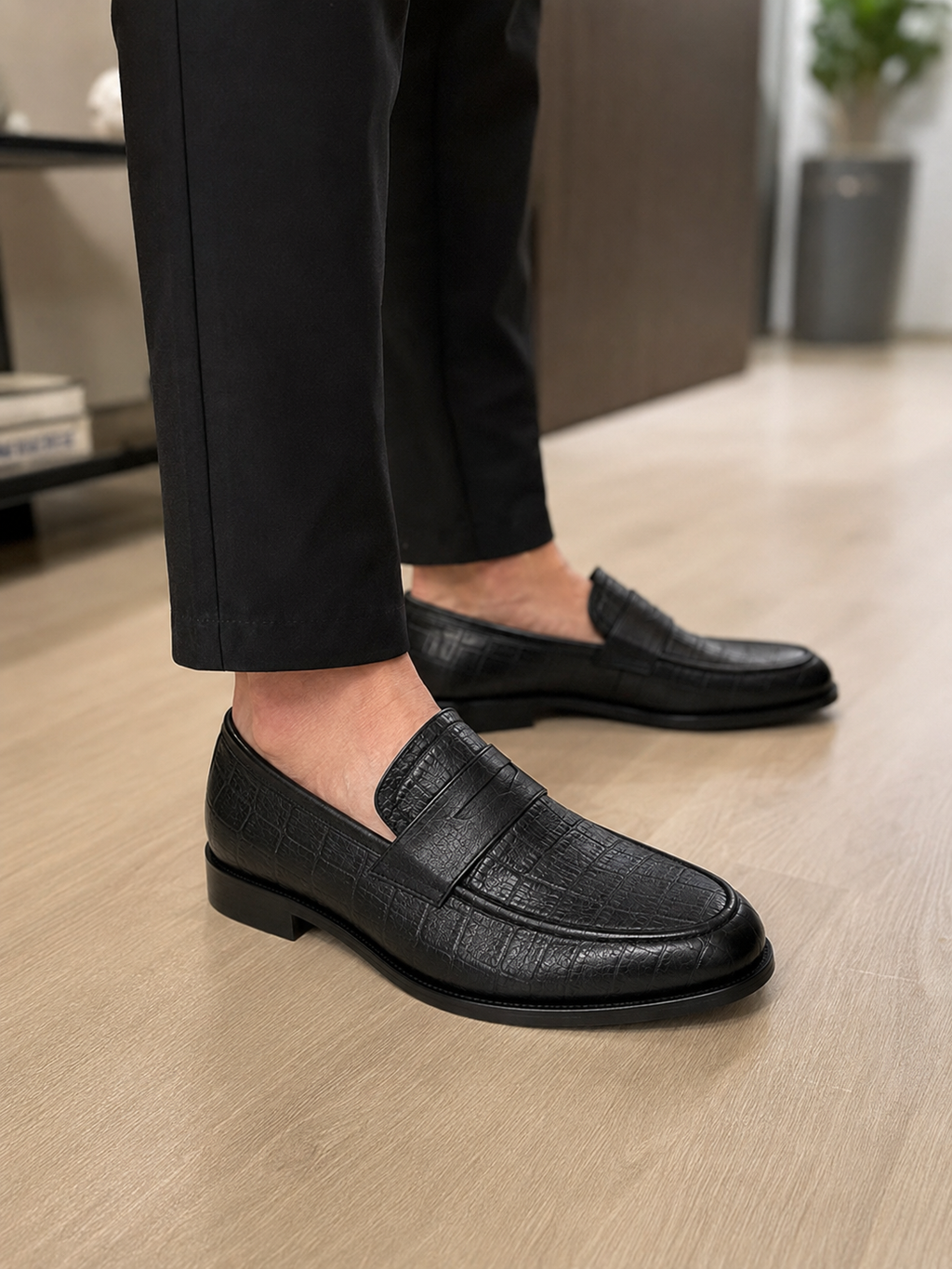 100 % Leder  Schwarze Schuhe