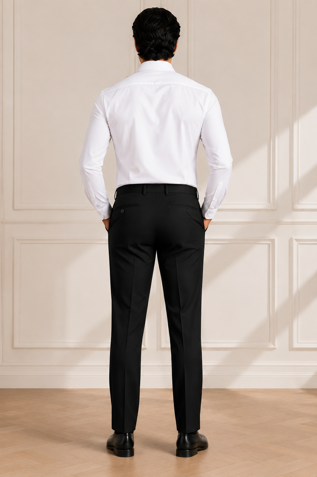 Schmal geschnittene Stoffhose, schwarze Farbe