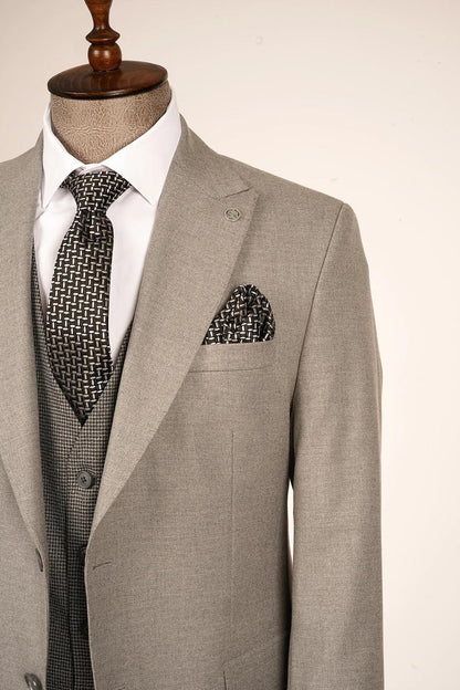 Dresden Wool Effect Combined Vested Light Gray Suit