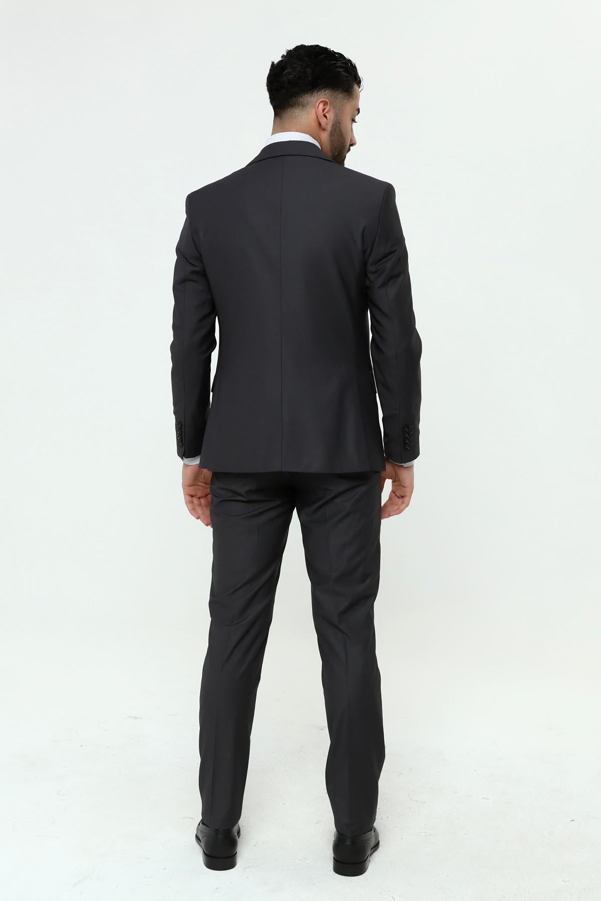 Guild 1042 Slim Fit Anzug mit spitzem Kragen, geräuchert