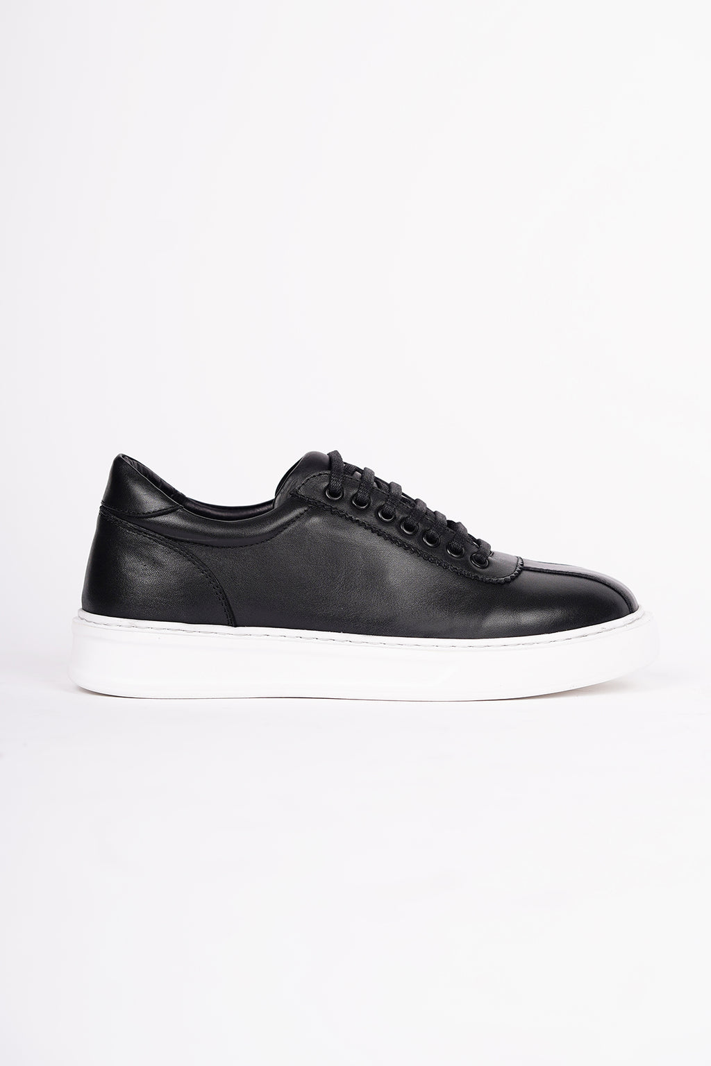 Guild 6204 Schwarze Sportschuhe aus 100 % Leder