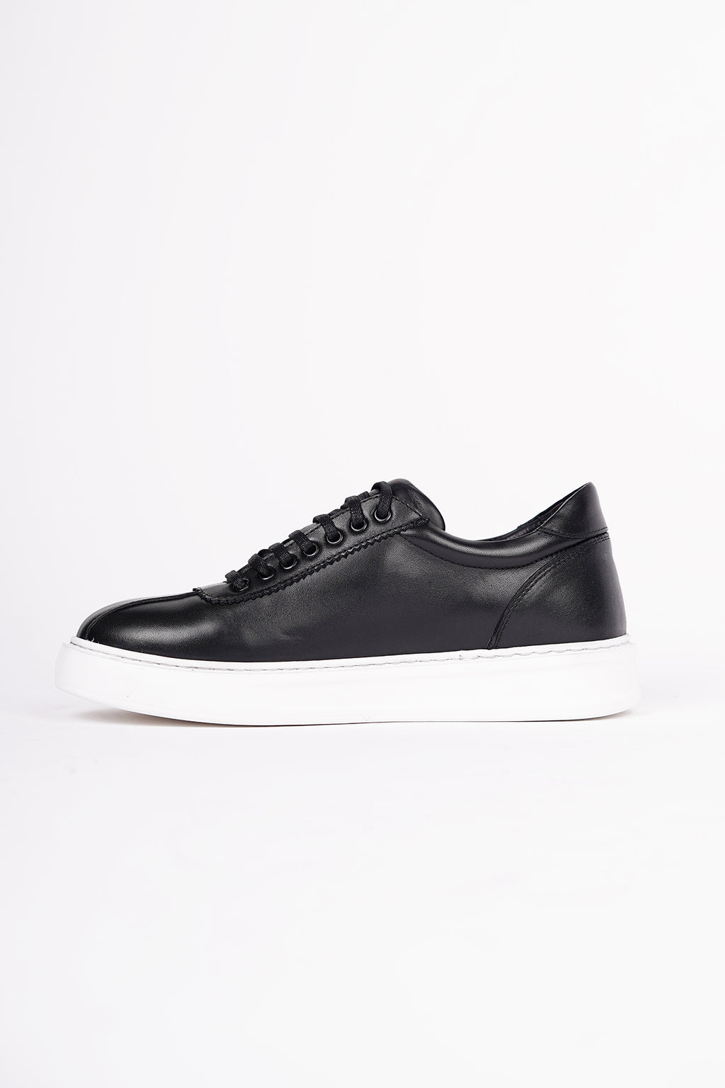 Guild 6204 Schwarze Sportschuhe aus 100 % Leder