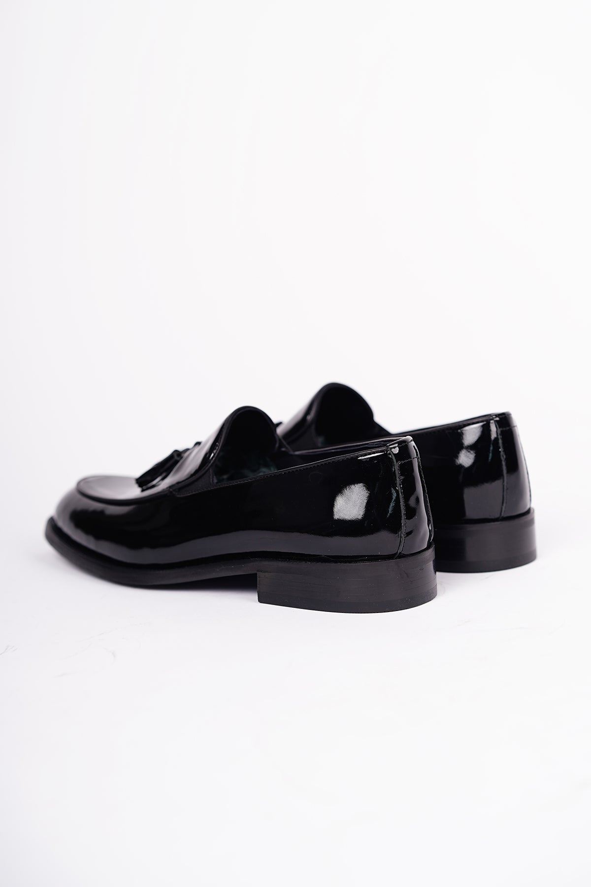 Guild 6205 Schwarze Lacklederschuhe aus 100 % Leder