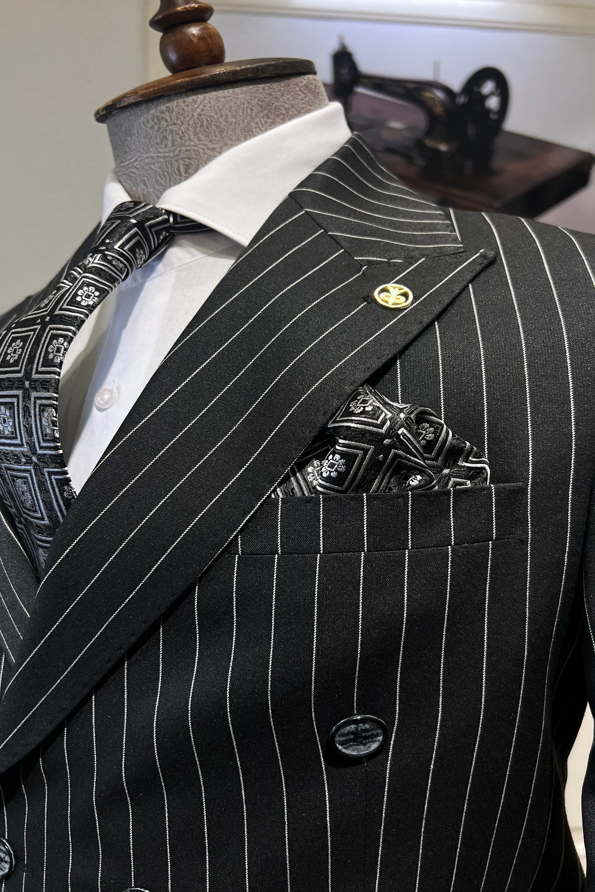  Guild Estergon Slim Fit Zweireiher Anzug Schwarzer