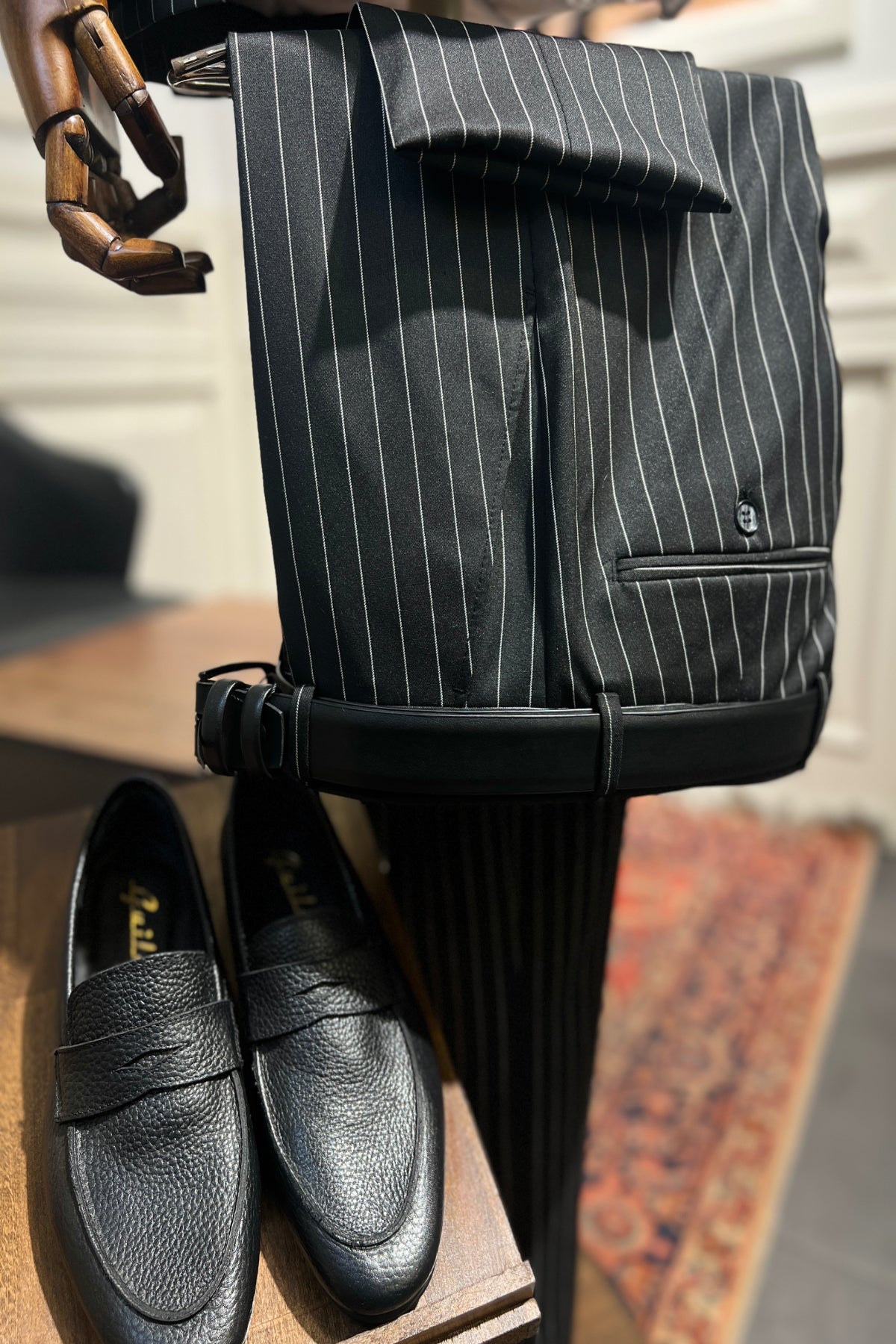  Guild Estergon Slim Fit Zweireiher Anzug Schwarzer