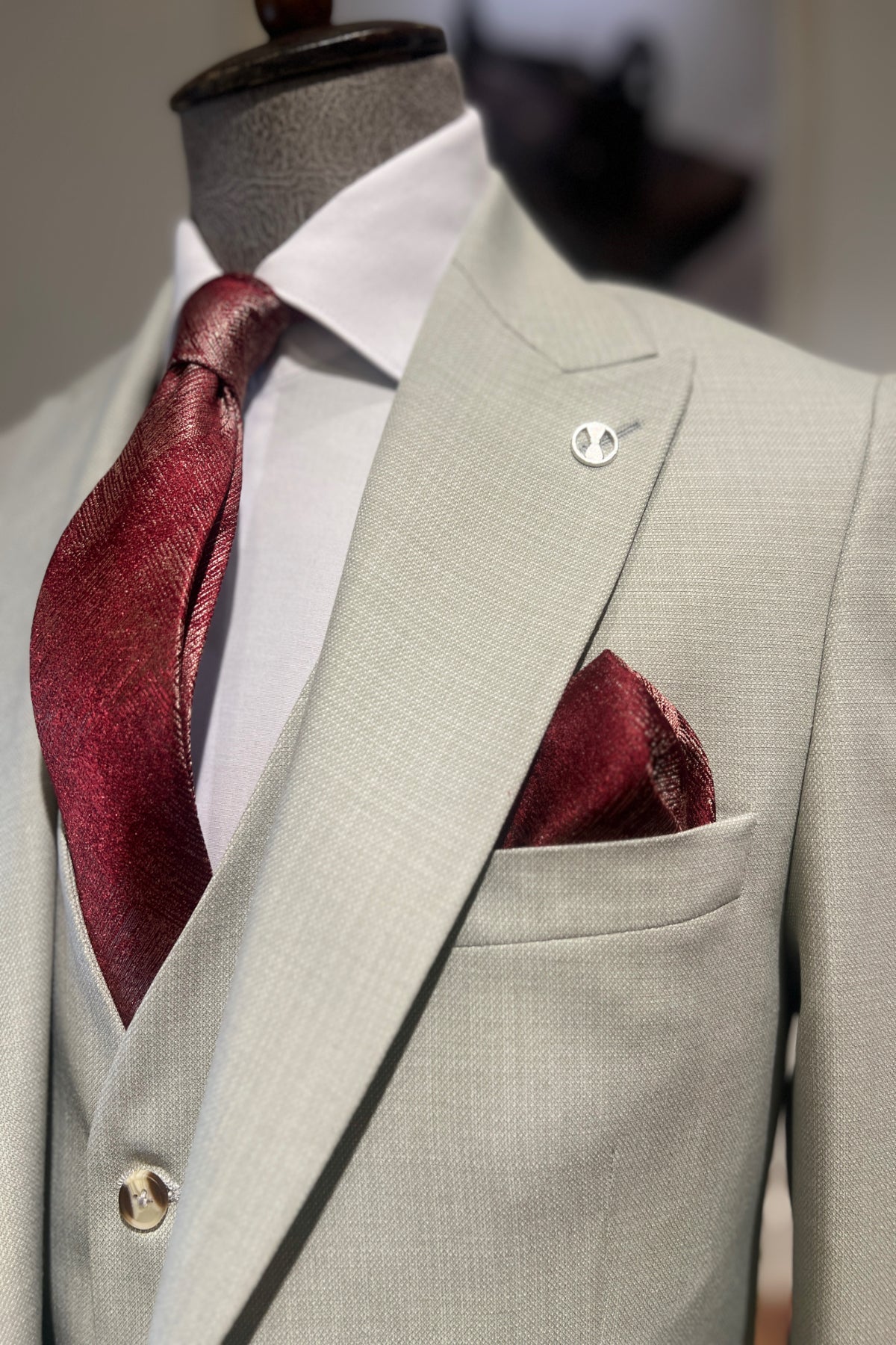 Guild Milos Slim Fit 3-teilig mit Weste Anzug Grauer