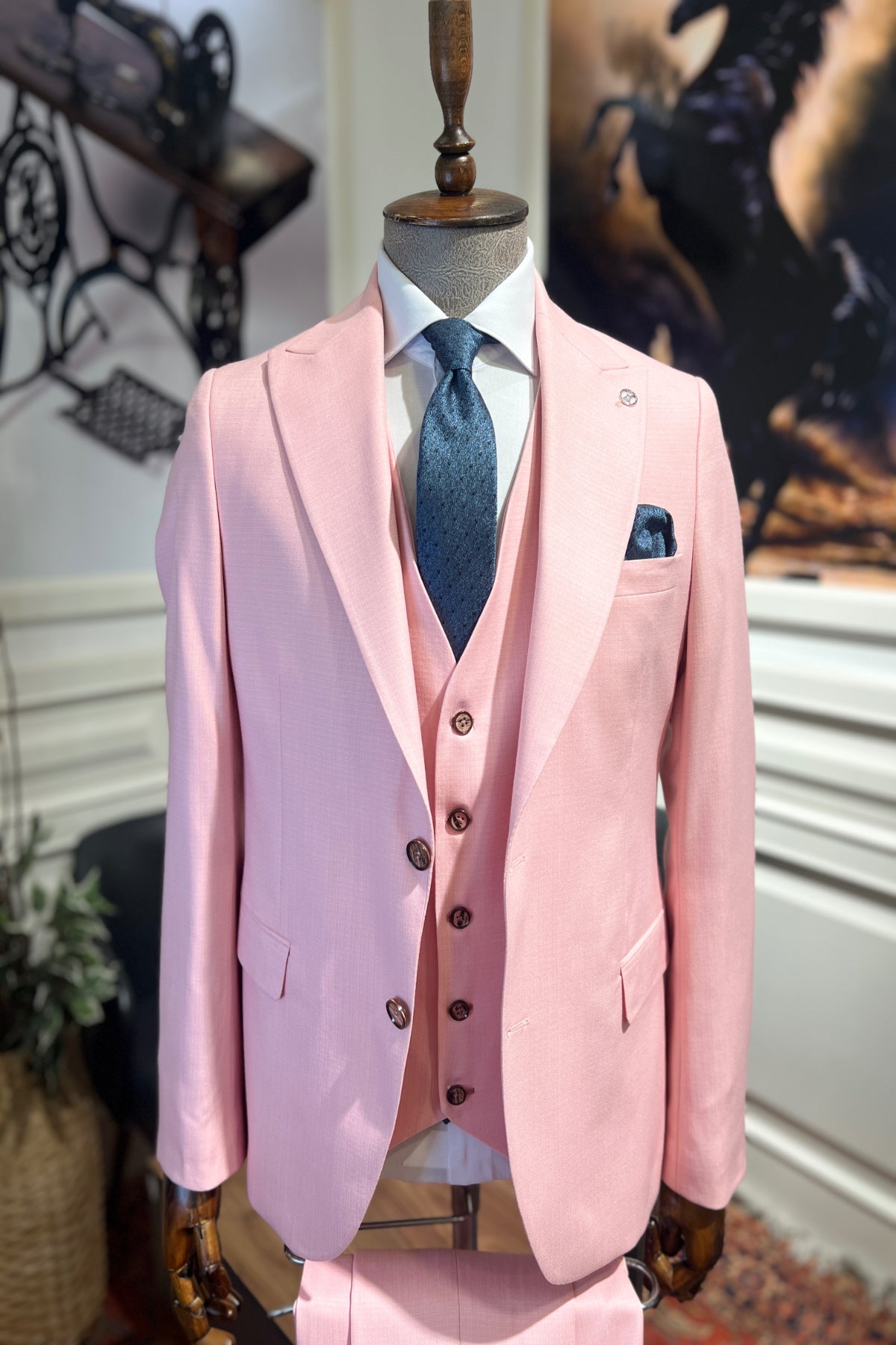 Guild Milos Slim Fit 3-teilig mit Weste Anzug Rosa
