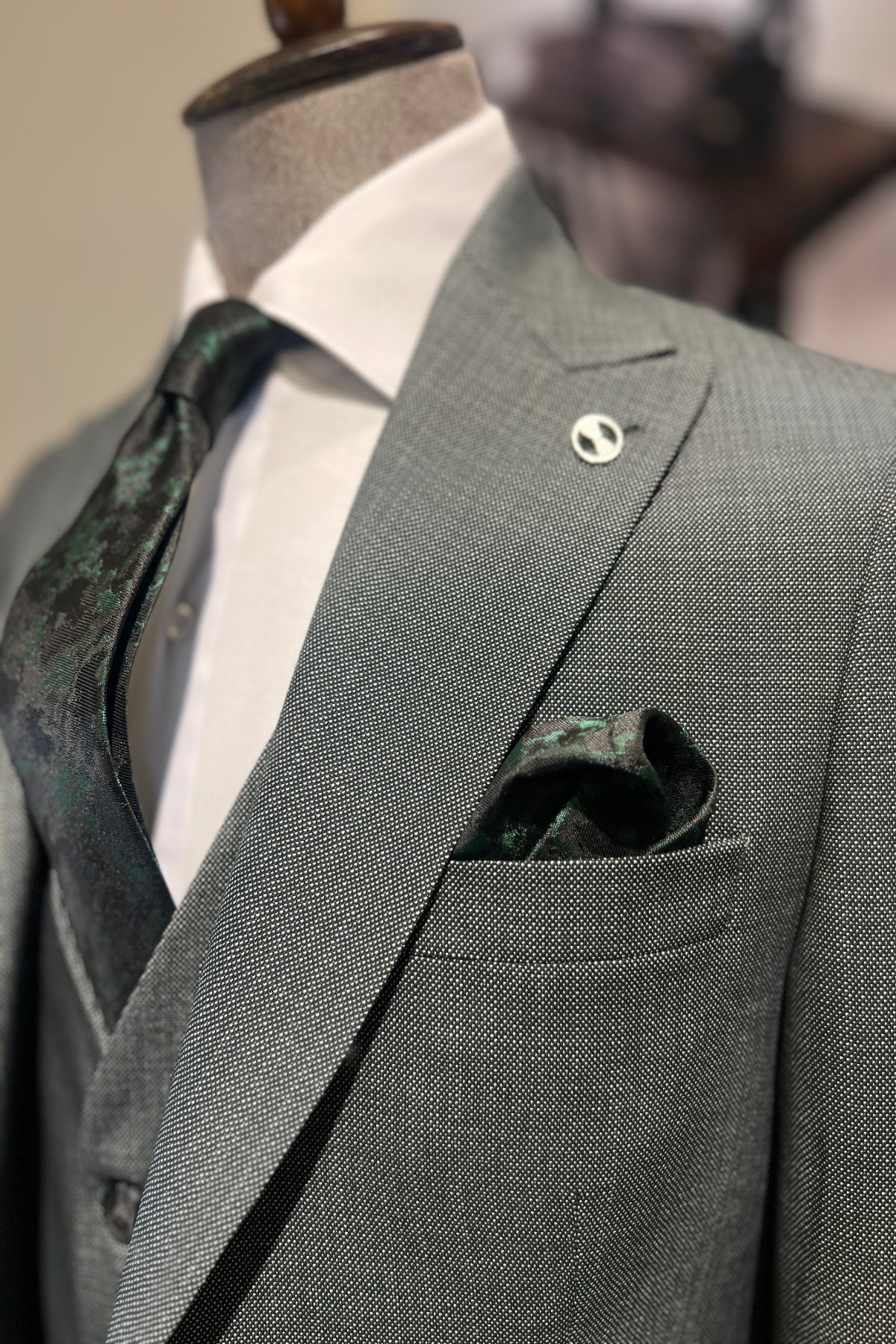Guild Milos Slim Fit 3-teilig mit Weste Anzug Grüner