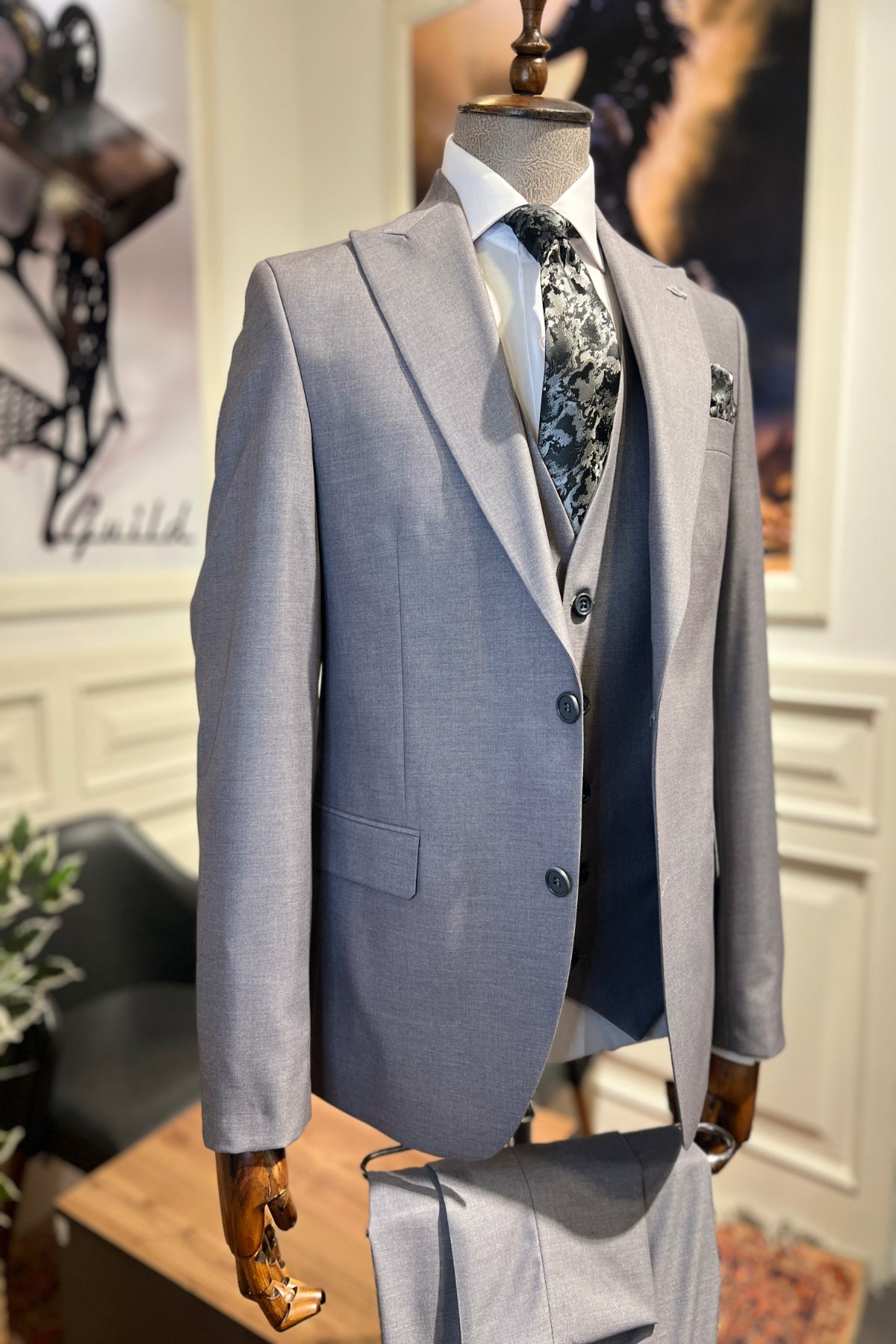 Guild Portici Slim Fit 3-teilig mit Weste Anzug Grauer