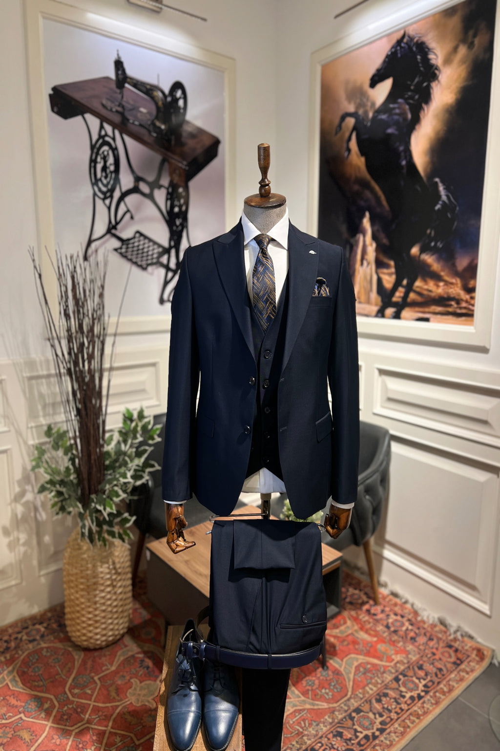 Guild Portici Slim Fit 3-teilig mit Weste Anzug Marineblauer
