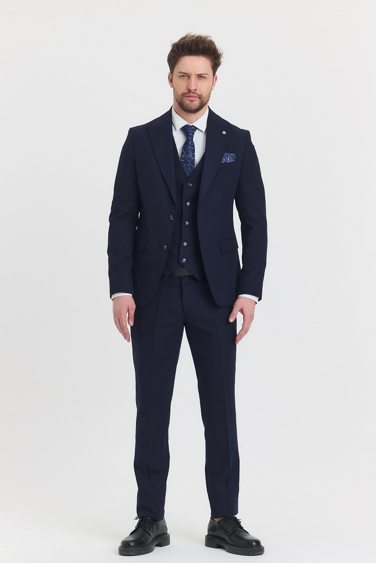Guild Risan Slim Fit Anzug in Marineblau mit Weste